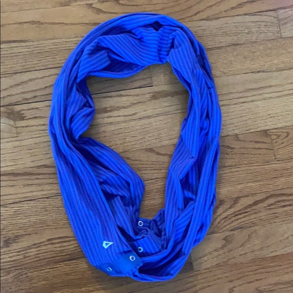 Ivivva scarf - Picture 3 of 4